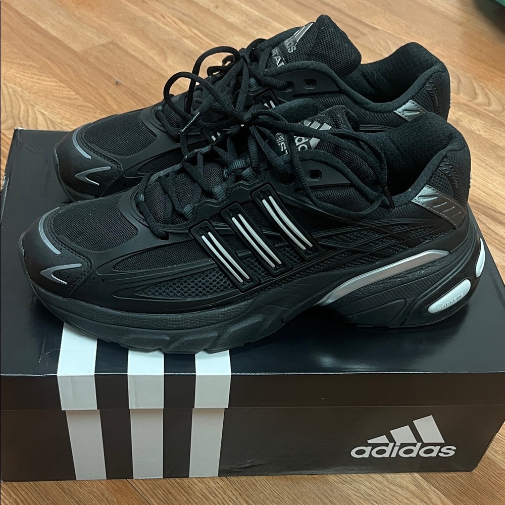 Adidas pharrell Jellyfish Adistar XLG 2.0 Black and Gray Athletic Shoes